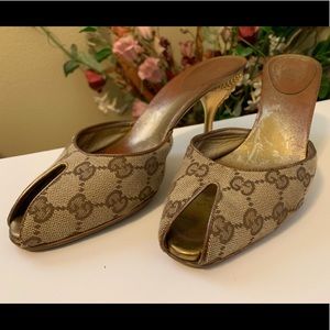 *SOLD Gucci Peep Toe Heels, Gold Studded Heel